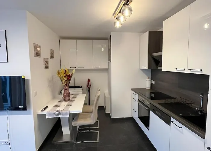 Beautiful In Apartmán Bürstadt